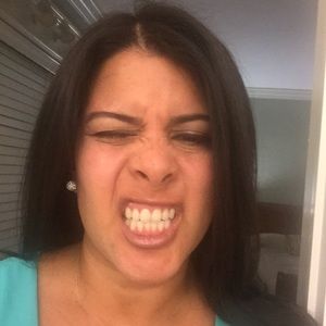 Meet your Posher, Anacarla